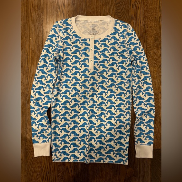 Roller Rabbit Other - Roller Rabbit Pajama shirt 10 years blue seals